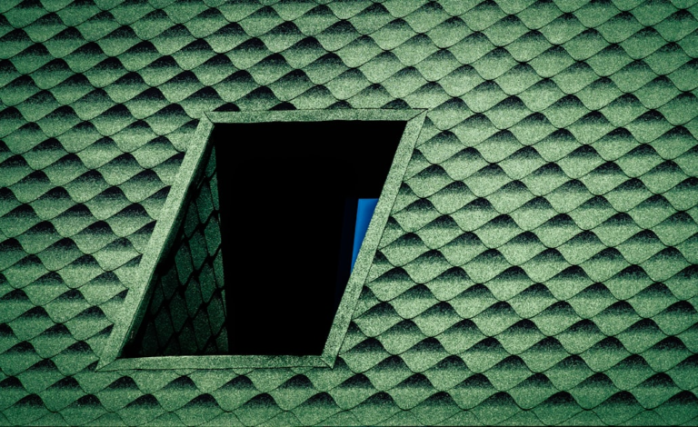 Understanding Roof Repair vs. Replacement